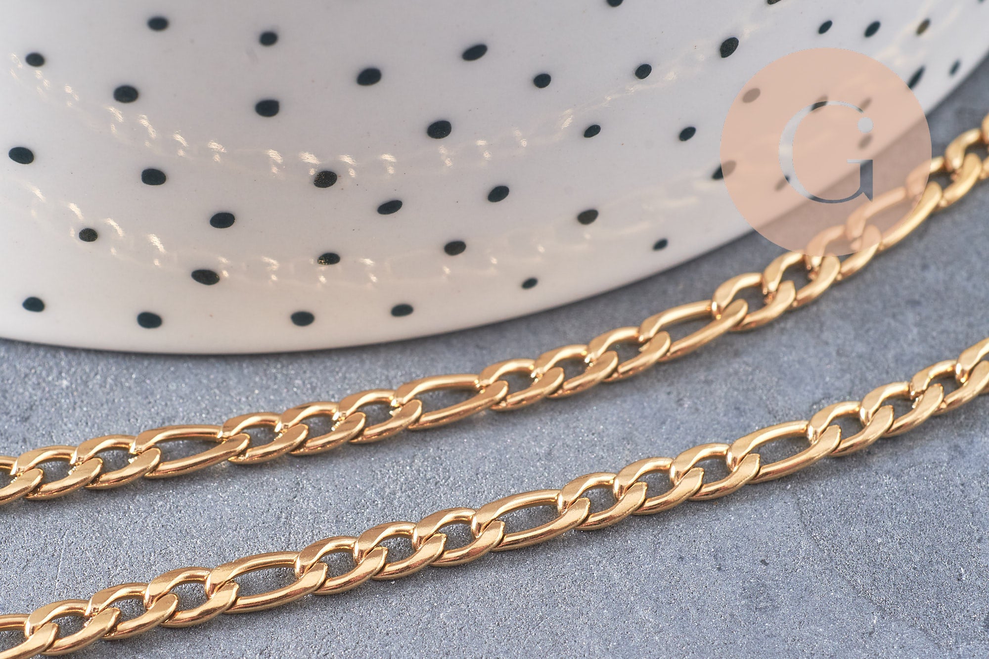 Chaine figaro acier 304 inoxydable doré IP 14 carats 5.5mm, x1 metre (G2105)