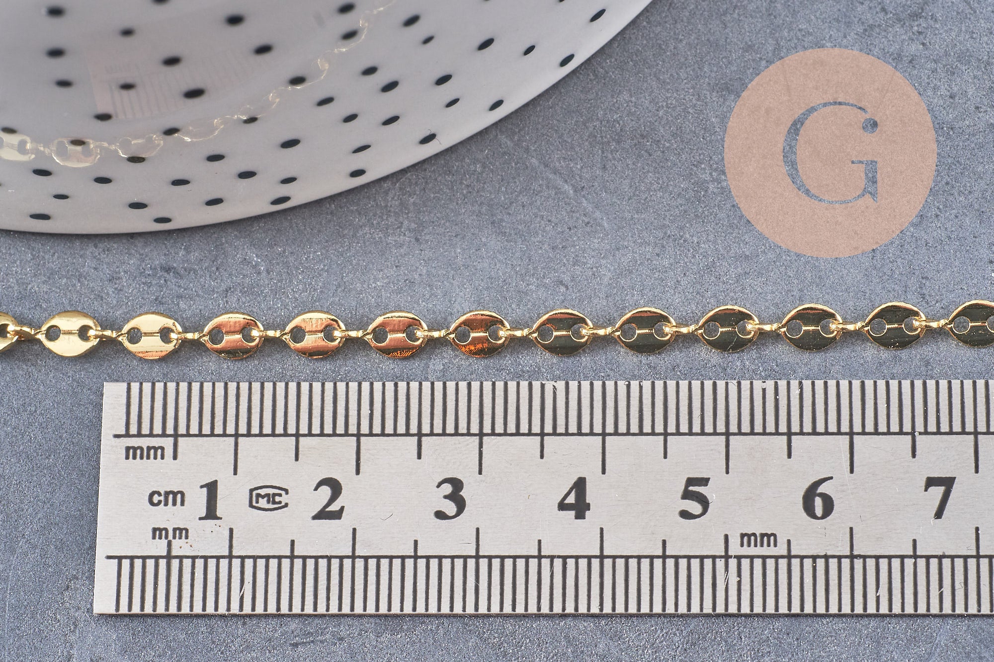 Chaine maille grain de café laiton doré 7x4mm, x1 mètre (G5500)