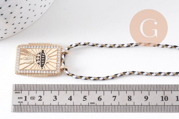 Collier médaille émaillée soucoupe volante émail noir zircons cordon tressé zamac doré 45cm x1 (G10364-6)
