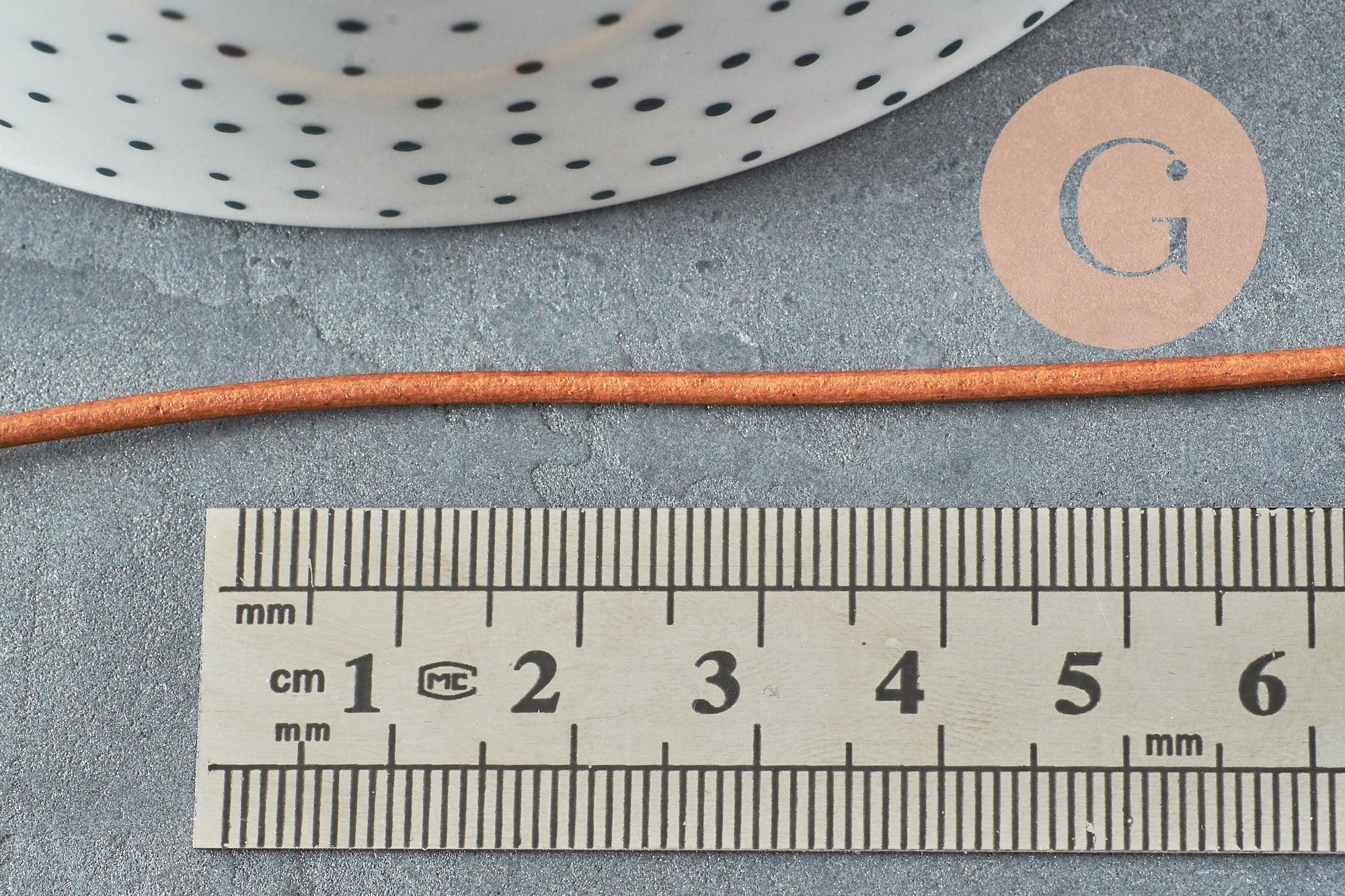 Cordon cuir naturel marron 2mm, x1 mètre (G0930)