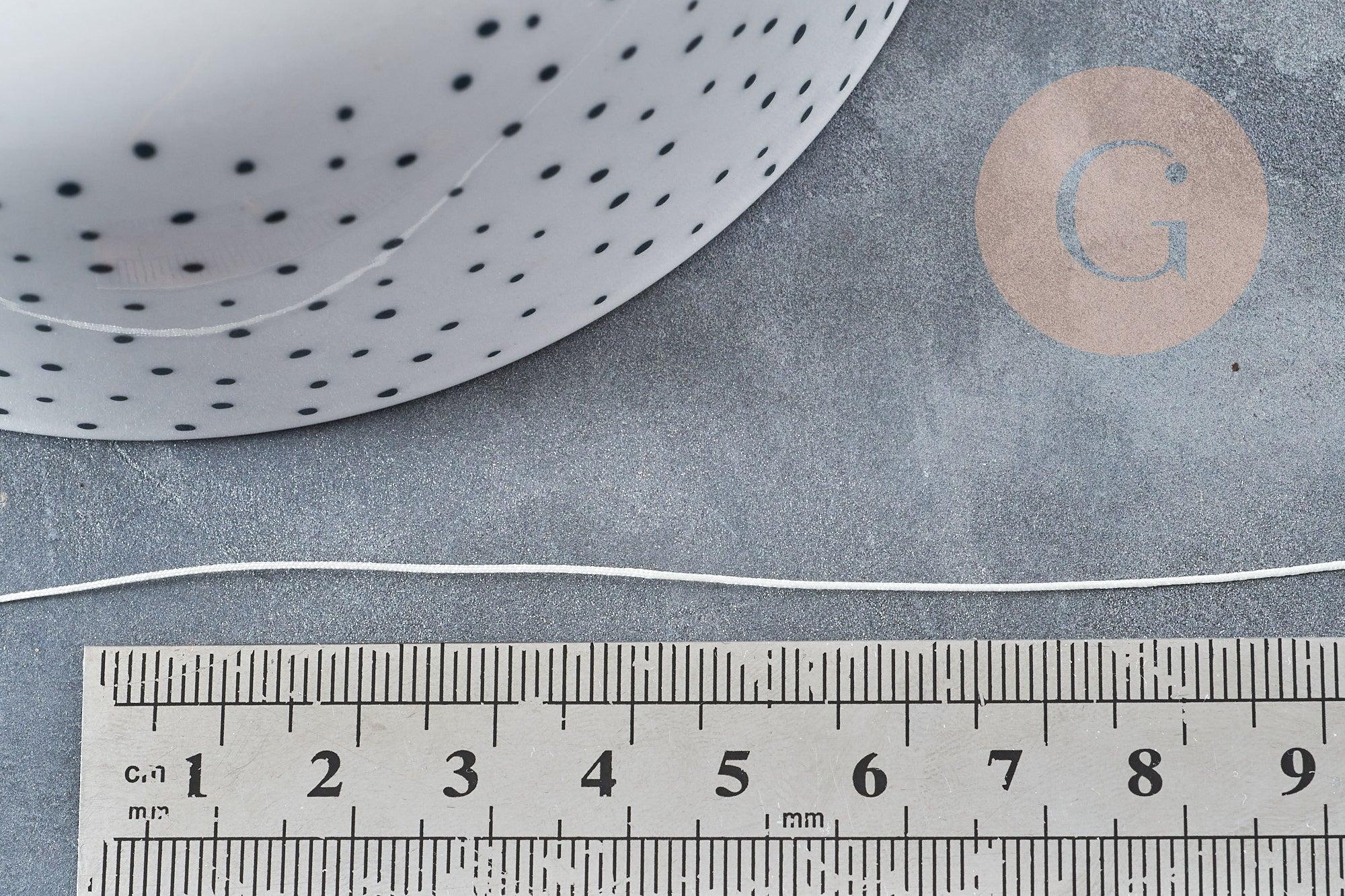 Cordon fil de jade nylon beige 0.5mm, fabrication bijoux avec nœud coulissant, x1mètre (G8947)