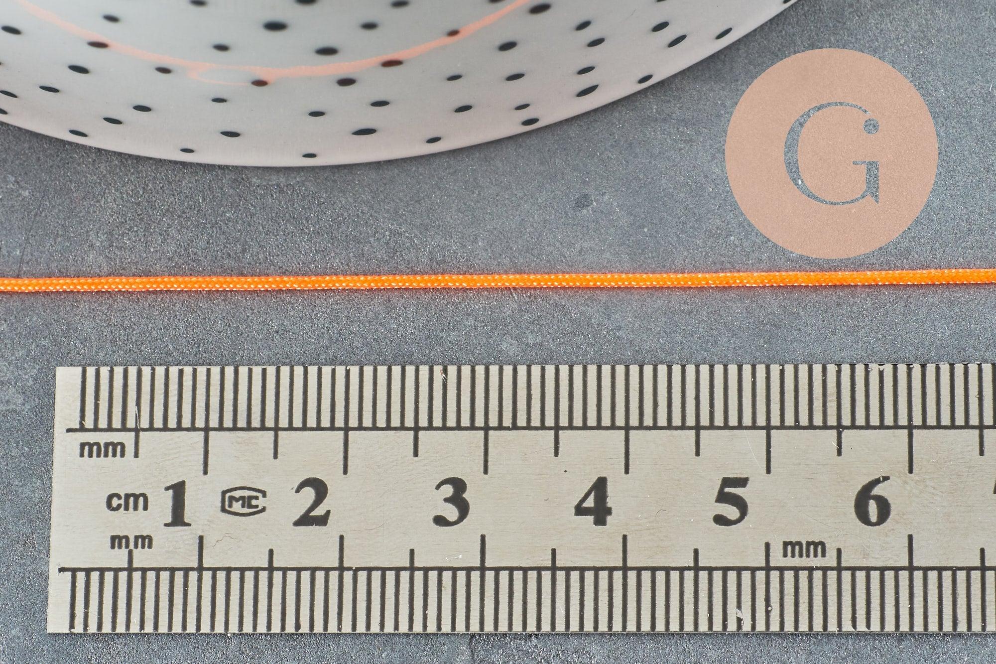 Cordon polyester orange fluorescent scrapbooking 0.7mm, x 5mètres (G5814)