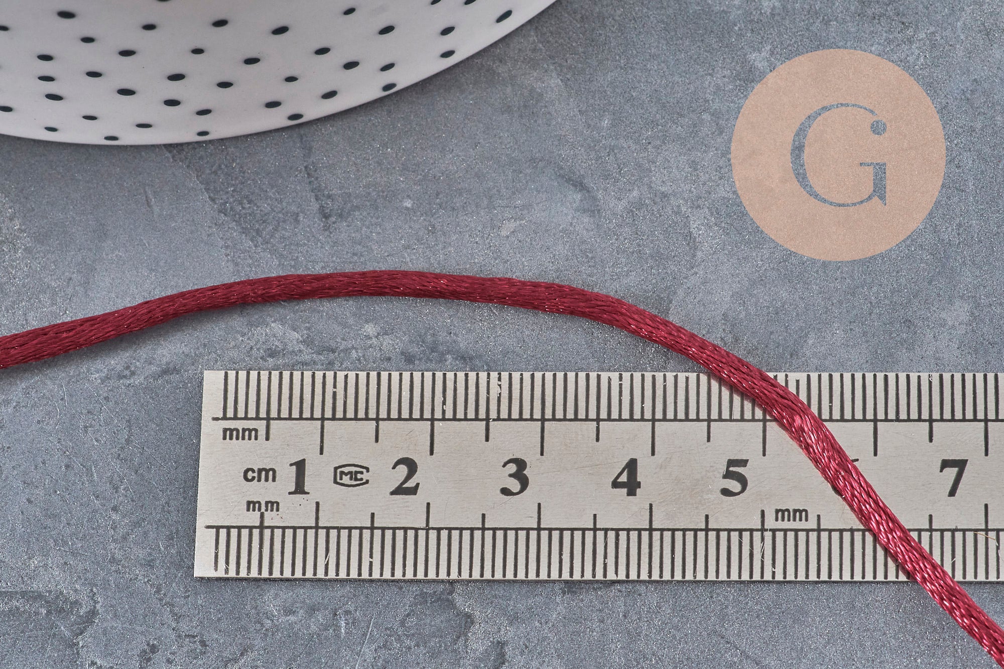 Cordon queue de rat polyester bordeau 2mm, x5 mètres (G11224)