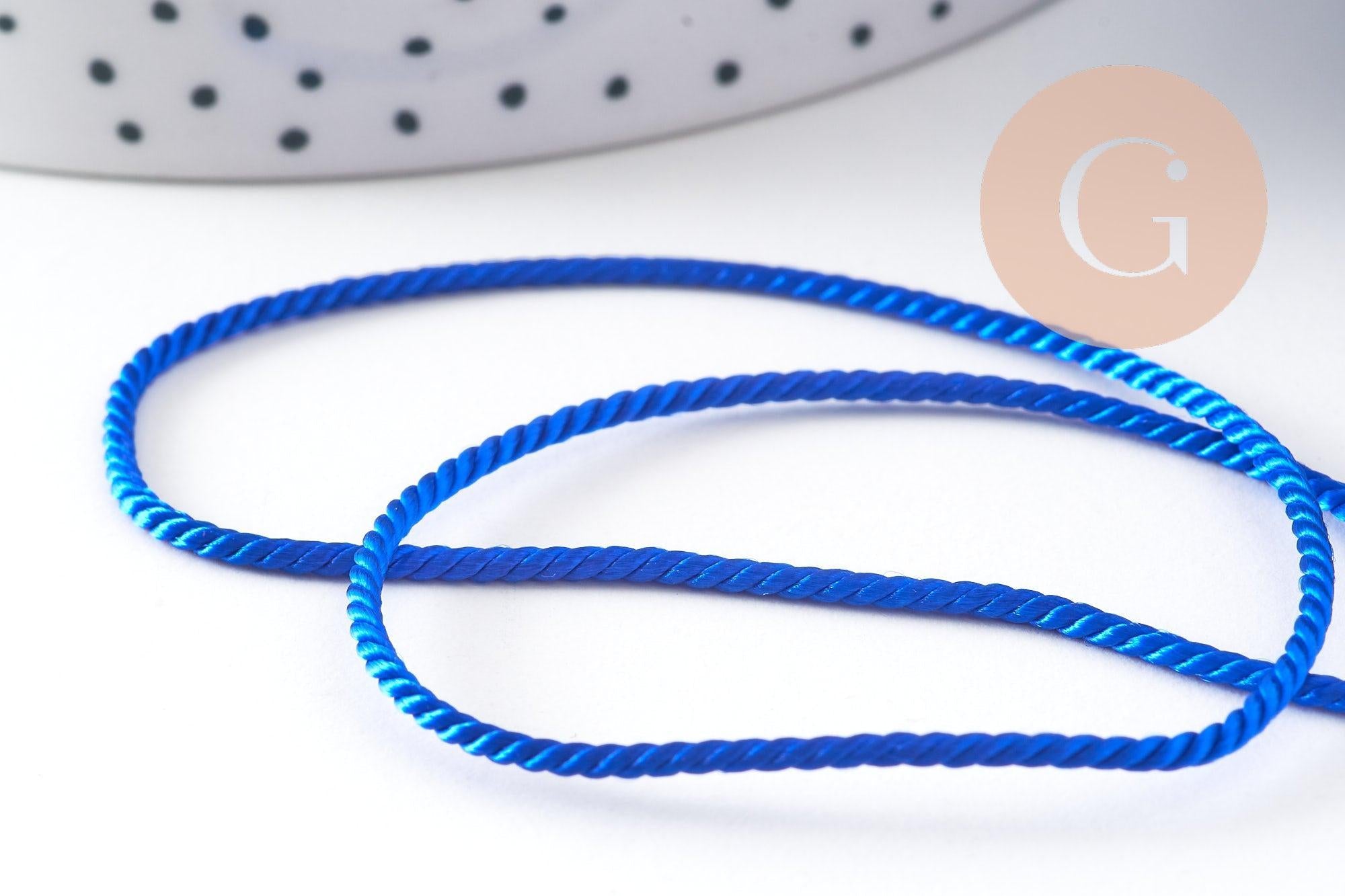 Cordon satiné torsadé bleu roi 2mm, x1 mètre (G10886)