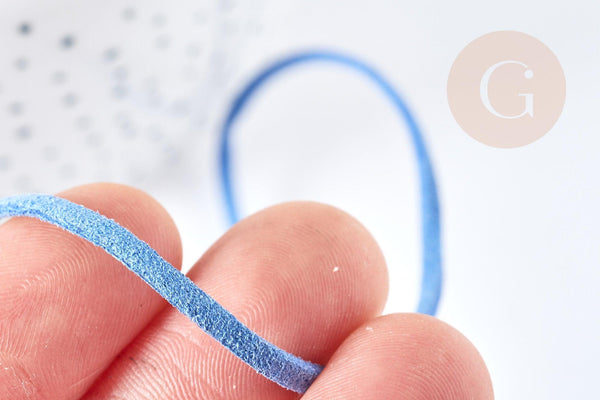 Cordon suédé bleu imitation cuir 3-4mm, x1 mètre (G8302)