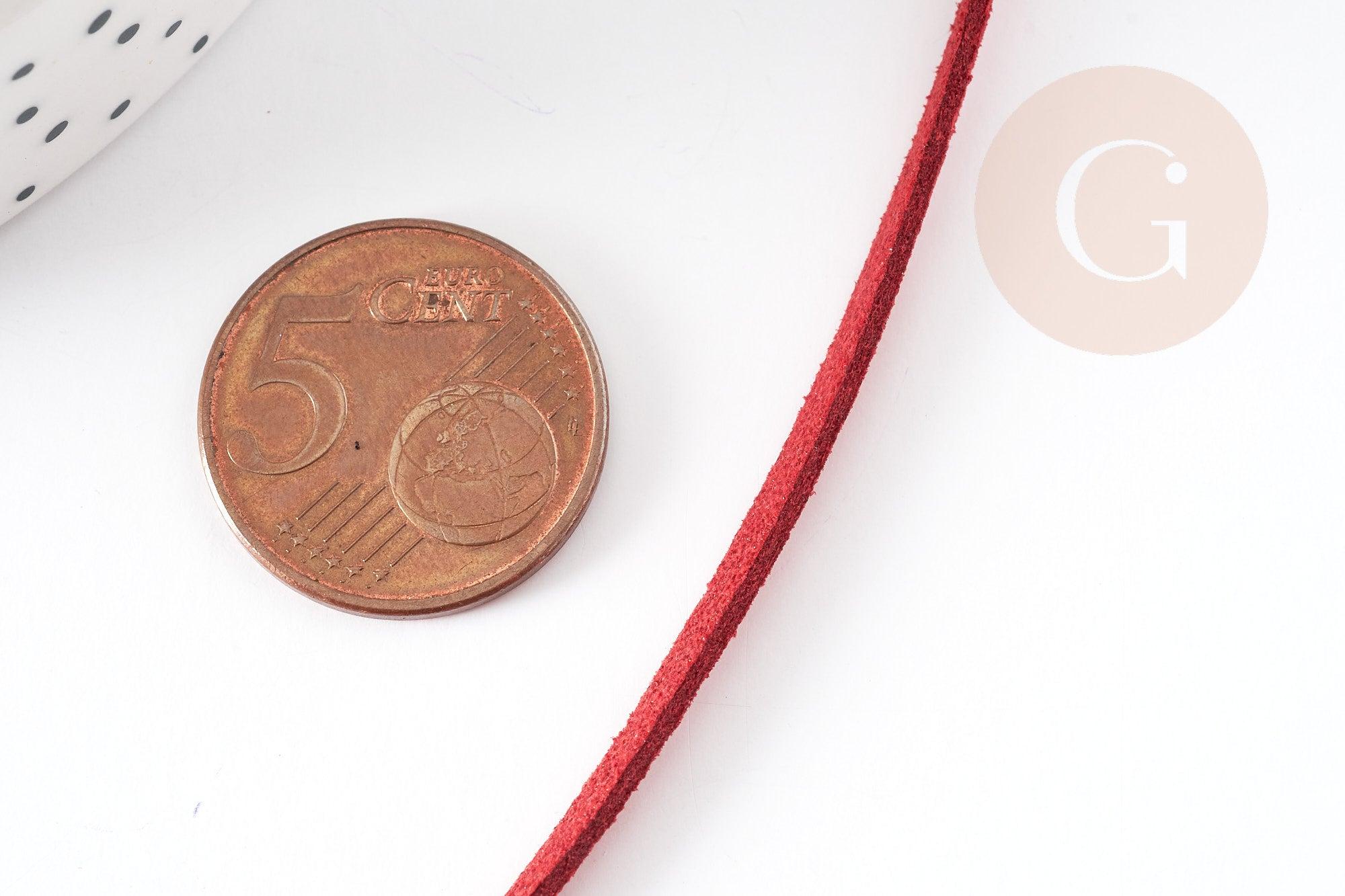 Cordon suédé rouge à paillettes imitation cuir 3-4mm, x1 mètre (G4798)