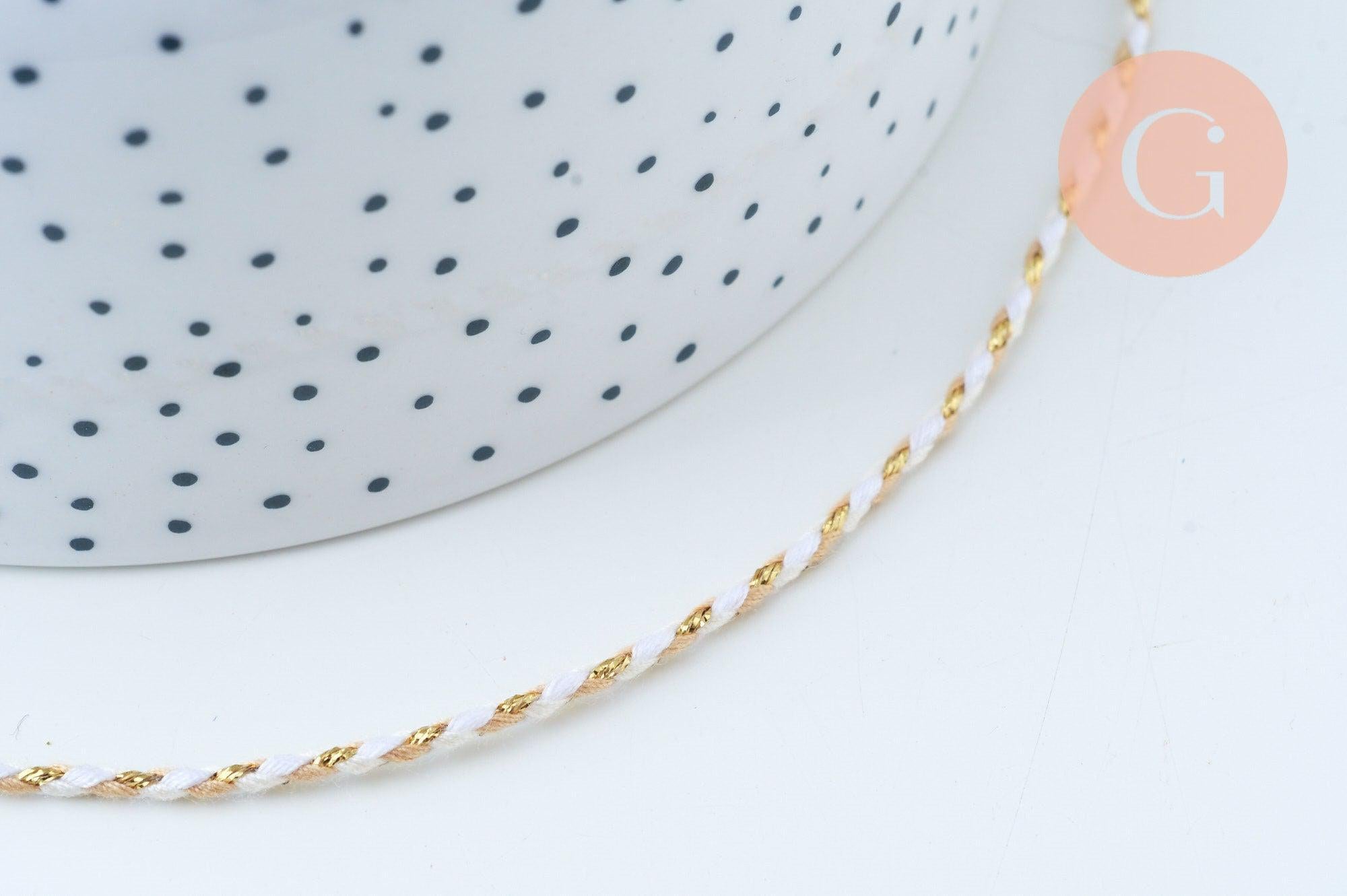 Cordon tressé blanc beige fil doré 1.5mm-2mm, x1 mètre (G6069)