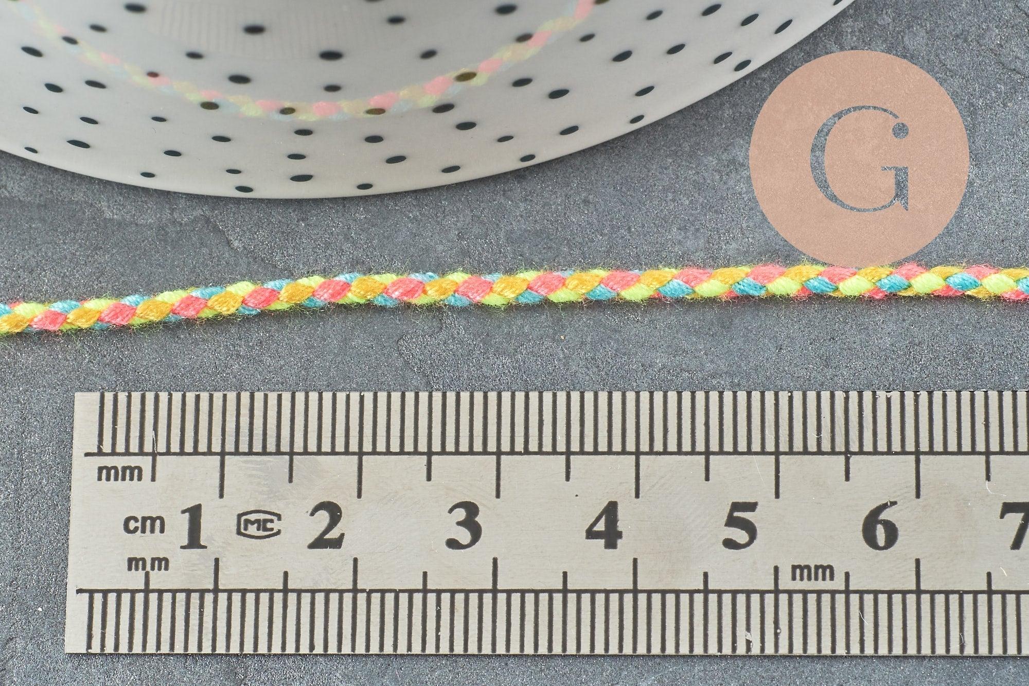 Cordon tressé jaune fluo bleu rose polyester 2mm, x1 mètre (G5937)