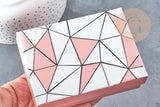 EP-Boite cadeau Ecrin bijou carton rose motif géométrique 11.2 x8.05cm, x1 (G8956)