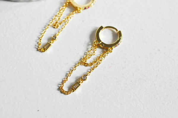 EP Boucles d'oreilles créoles en laiton avec zircons cubiques, x2 (G3777)