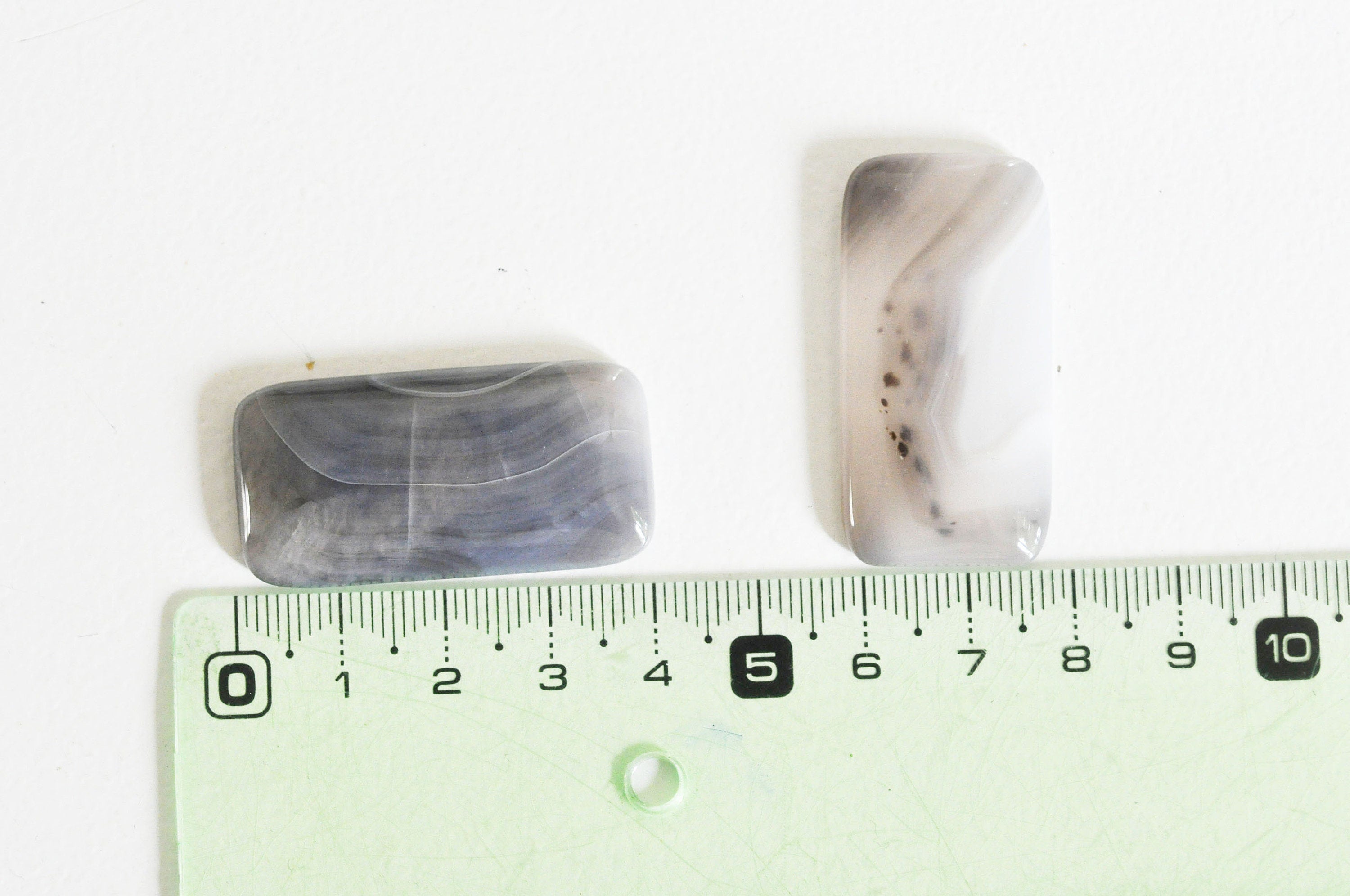 EP Cabochon rectangle agate grise 39mm x1 (G5057)