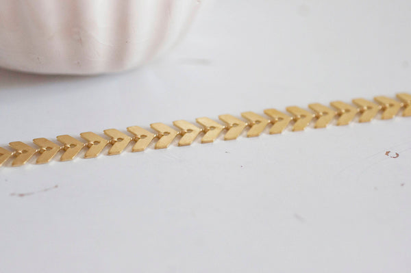 EP Chaine chevron laiton doré mat, fourniture créative, chaine bijou, création bijoux,chaine fantaisie,sans nickel, grossiste,7.5mm, 100 cm-G27