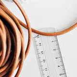 EP Cordon cuir marron, cordon pour bijoux,cordon cuir, fourniture créative,cuir naturel, cordon en cuir, Diamètre 4mm, longueur 1mètre,G3063