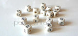 EP Lot bois Perles Lettres Alphabet F.R.I.E.N.D, fournitures créatives,perle bois, perle lettre,perle carré, création bijoux, x 10 - G339