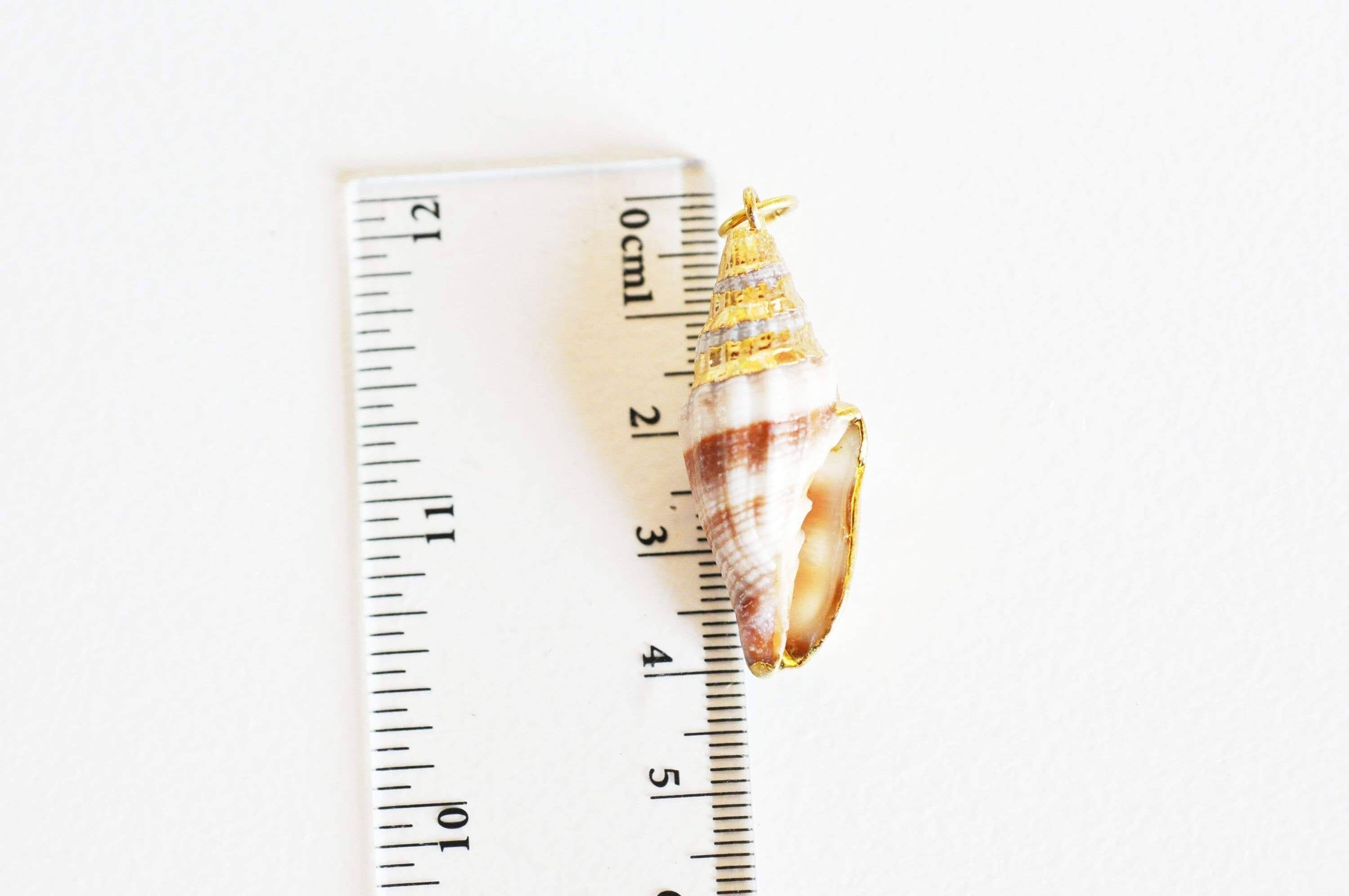 EP Pendentif coquillage beige spirale doré, pendentif doré,Pendentif coquillage bijoux,coquillage bijou,coquillage or,38mm, x1,G2665
