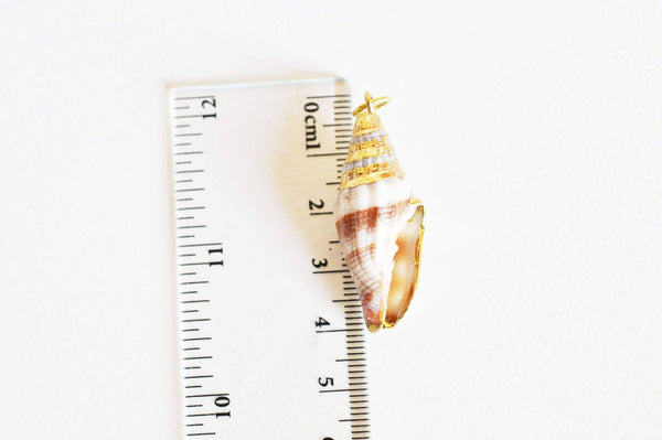 EP Pendentif coquillage beige spirale doré, pendentif doré,Pendentif coquillage bijoux,coquillage bijou,coquillage or,38mm, x1,G2665