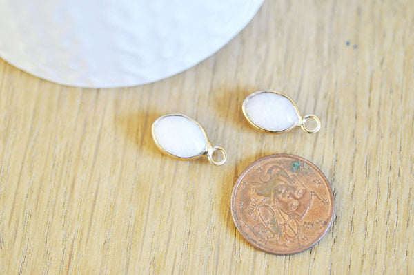 EP-Pendentif goutte jade blanc facettes,pendentif pierre,bijou pierre,pendentif pierre,jade blanc naturel,17mm, x1,G2790