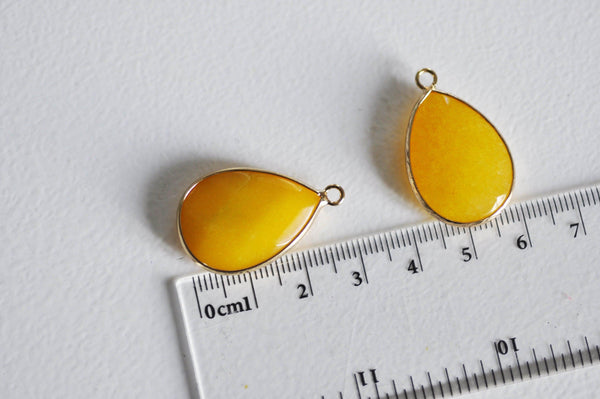 EP Pendentif goutte jade jaune doré, fournitures créatives,pendentif jade, pendentif pierre,jade naturel, pendentif jade,35mm-G1032