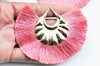 EP -Pendentif large pompon fil rose support doré,pendentif en fil sur support doré, 85-92mm, x2 (G4536)