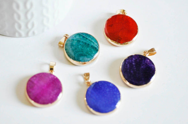 EP Pendentif rond doré agate colorée, support doré, ,agate,pierre naturelle,24mm, x1,G0384