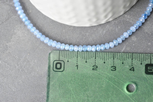 EP Perle abacus jade bleu clair, jade naturel,perle facette,4x2mm,fil de 36 cm G3909