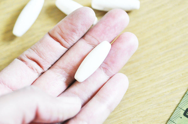 EP Perle longue ovale turquoise blanche, Une perle en turquoise naturelle pour la création bijoux pierre,le fil de 10 perles,30mm,G3209