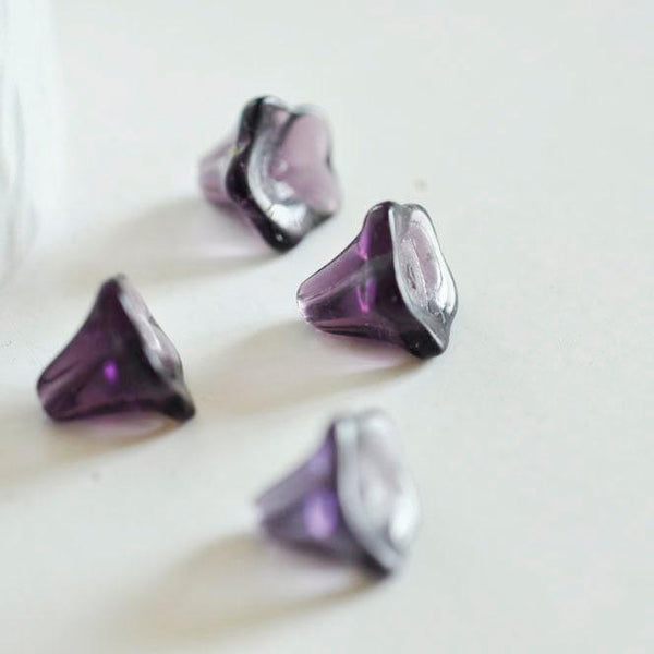 EP Perles fleur violette, fourniture créative, perles verre tchèque, perles fleur, verre violet, creation bijou, lot 20 perles,11mm-G885