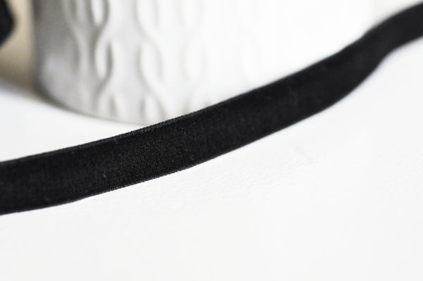 EP Ruban élastique velours noir, fabrication bijoux,bracelet EVJF,ruban mariage,ruban velours, velours noir, scrapbooking,10mm,longueur 1 mètre