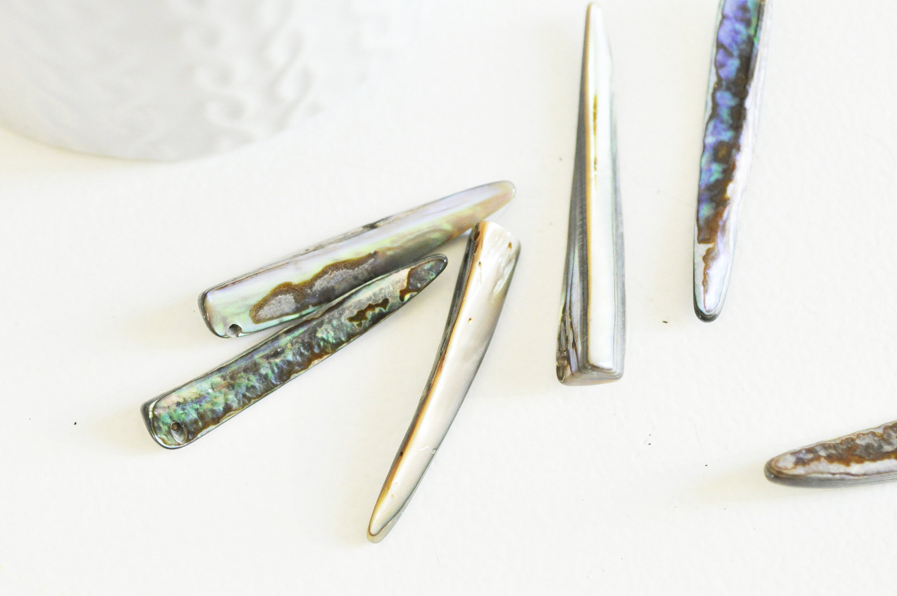 EP-perle coquillage naturel nacre dent abalone 40mm,le x 2 G5142