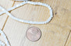EP perle nacre blanche naturelle heishi 2.5x4mm, le fil de 65 perles G4139