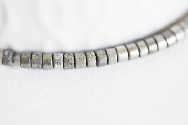 EP -perles disque heishi pyrite naturelle 3mm, x1 fil de 130 perles (G2367)