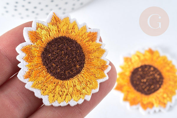 Ecusson brodé Tournesol thermocollant jaune 44mm, x1 (G7436)