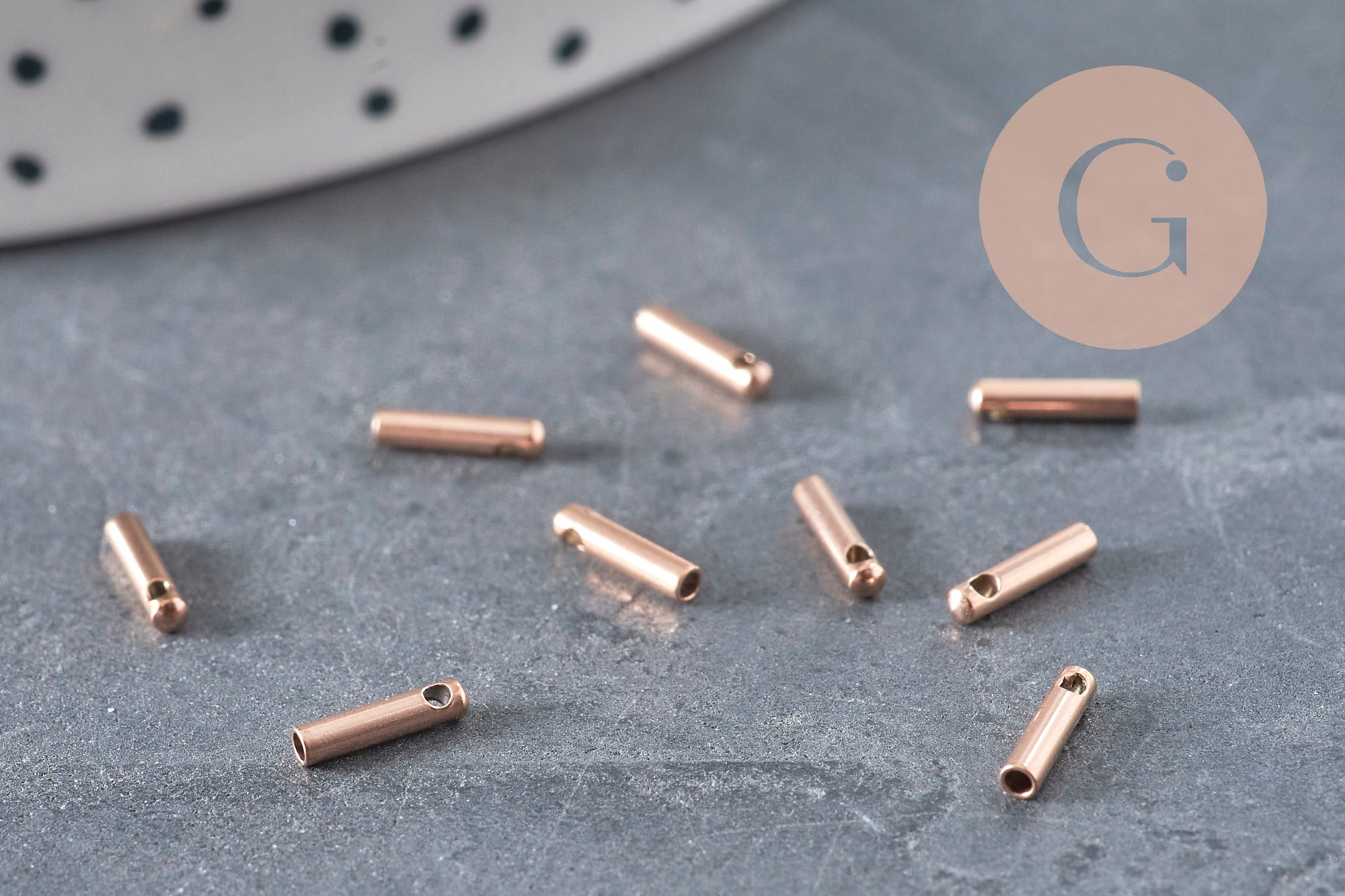 Embouts de cordon cylindriques en acier inoxydable doré rose, 7x1.6mm, pour finitions de bijoux DIY élégantes.