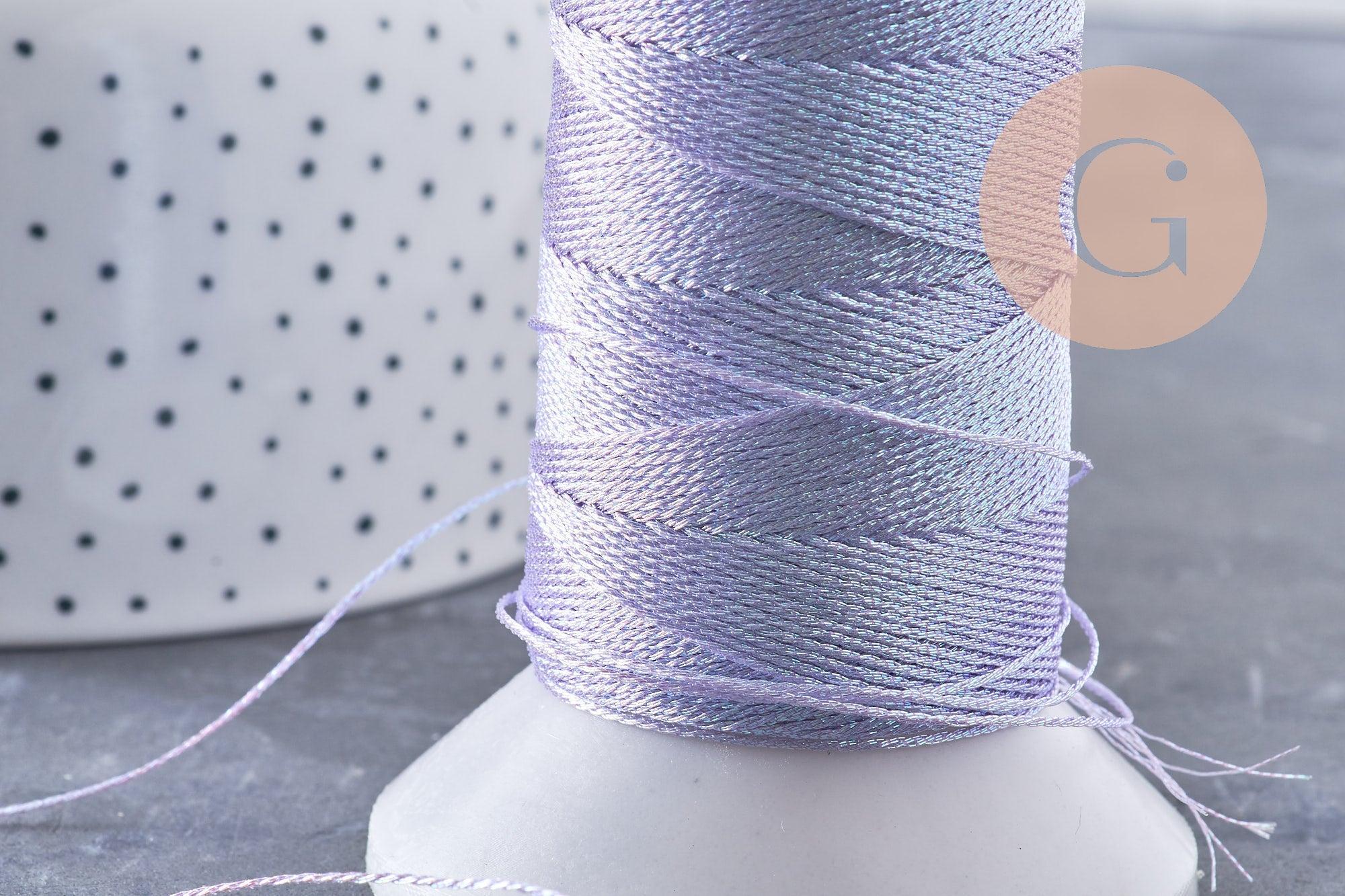 Fil de couture bleu irisé métallisé 0.6mm, x 10m (G0974)