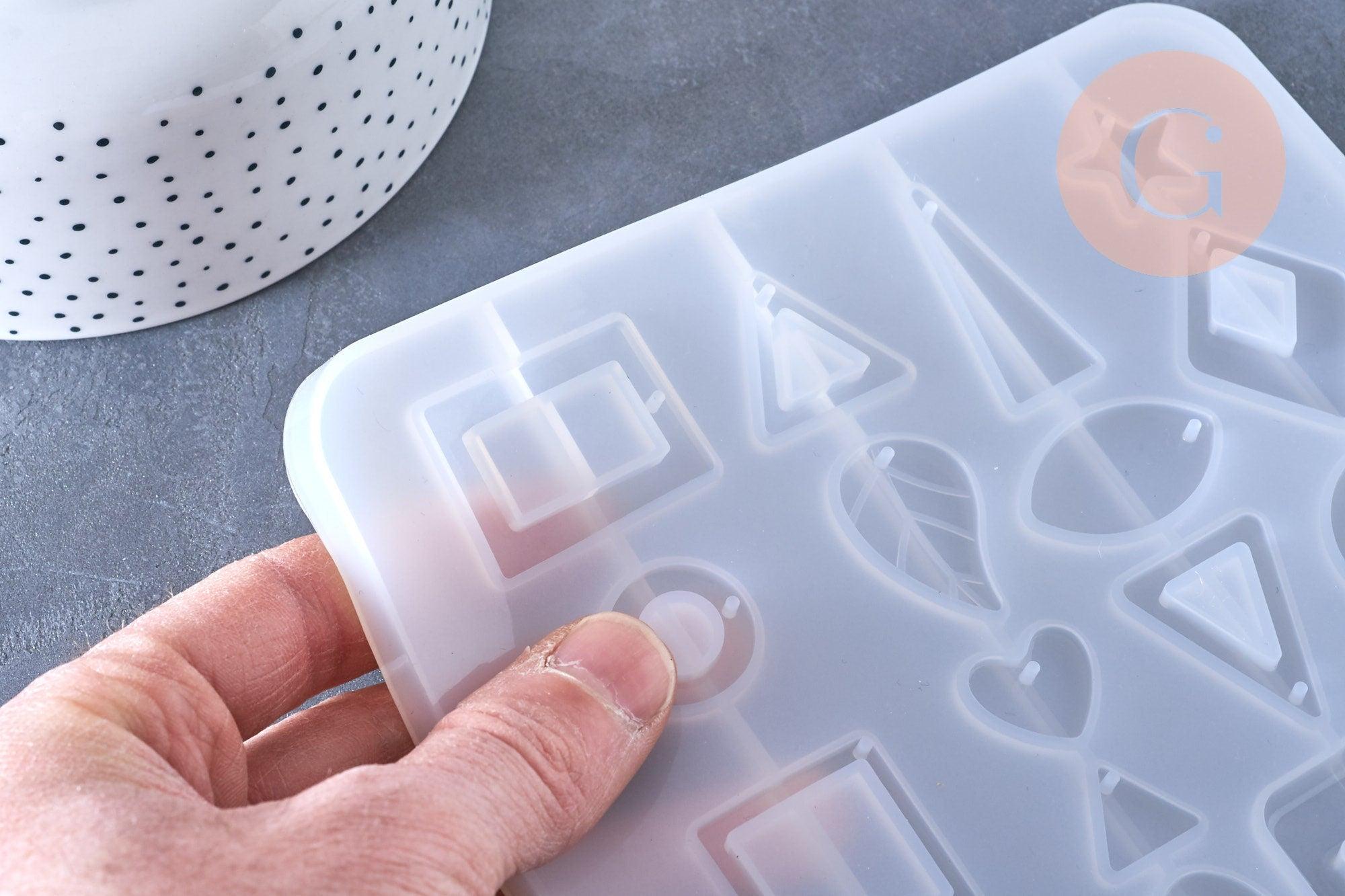 Moule pour fabrication boucles créoles résine 157x166mm, moule en silicone pour réaliser des bijoux avec inclusion en résine, x1 G6299