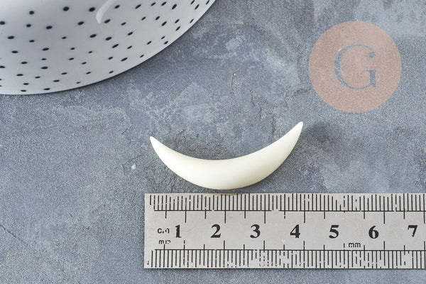 Pendentif Lune corne blanche naturelle 40x7mm, création bijoux naturels x1 G8210