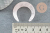 Pendentif Lune quartz rose, Pendentif bijoux pierre, pierre naturelle, quartz rose naturel, pierre non percee,30mm, x1 (G5126)