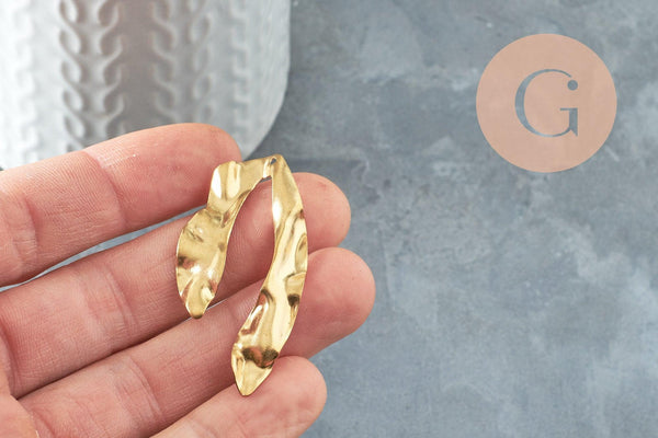 Pendentif arc demi-cercle U martelée laiton brut, apprêt doré, sans nickel,médaille dorée,laiton brut, médaille carré,48mm, X2 (G3241)