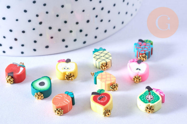 Pendentif breloque fruits polymère multicolore 12-17mm, perles colorées et estivales pour créer des bijoux fantaisie, x10 (G6689)