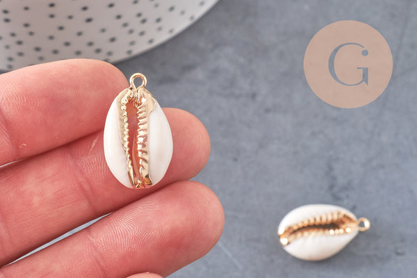 Pendentif cauri ouvert coquillage naturel doré, pendentif doré, création bijou coquillage cauri, coquillage naturel, x1,23-28mm-G2139
