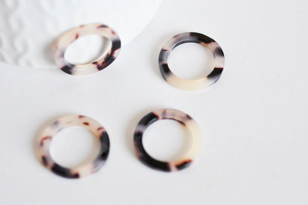 Pendentif cercle beige acétate,perle acétate,perles plastique,connecteur plastique, 21.5mm, x5 ou x10 G1433