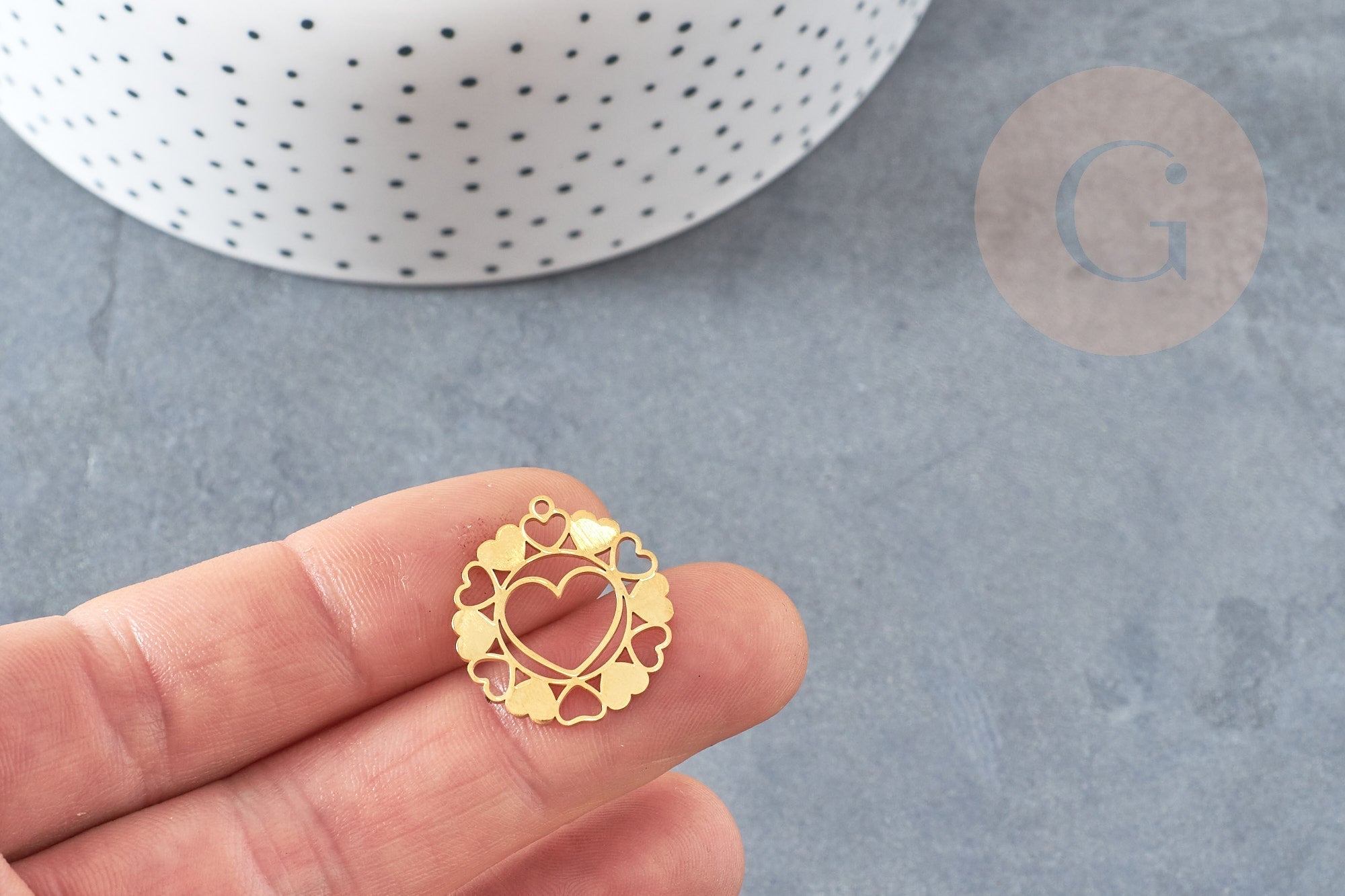 Pendentif coeur évidé acier 201 doré inoxydable 21mm, x1 (G4829)