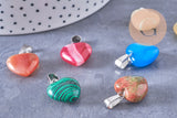 Pendentif cœur pierre naturelle laiton platine 17~19mm, x1 (G7958)