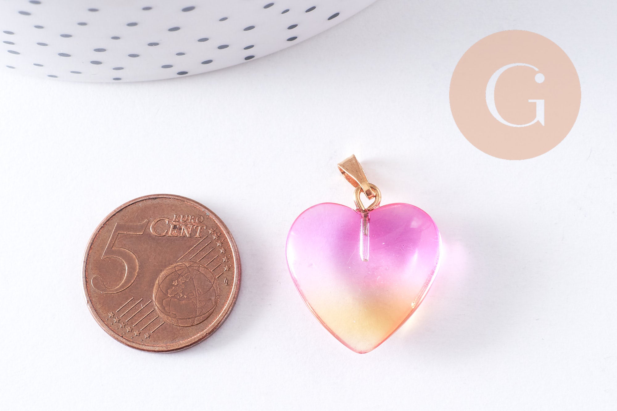 Pendentif coeur verre rose jaune transparent fer doré 22mm, x1 (G10621)
