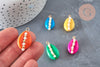 Pendentif coquillage cauri naturel peints décoré de perles nacrées, création bijou coquillage, 25-27mm, x5 (G3925)