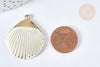 Pendentif coquillage zamac doré patiné blanc 35,5mm, x1 G7439
