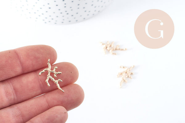 Pendentif corail laiton doré 18K 26mm,création de bijoux dorés thème de la mer, x1 G8962