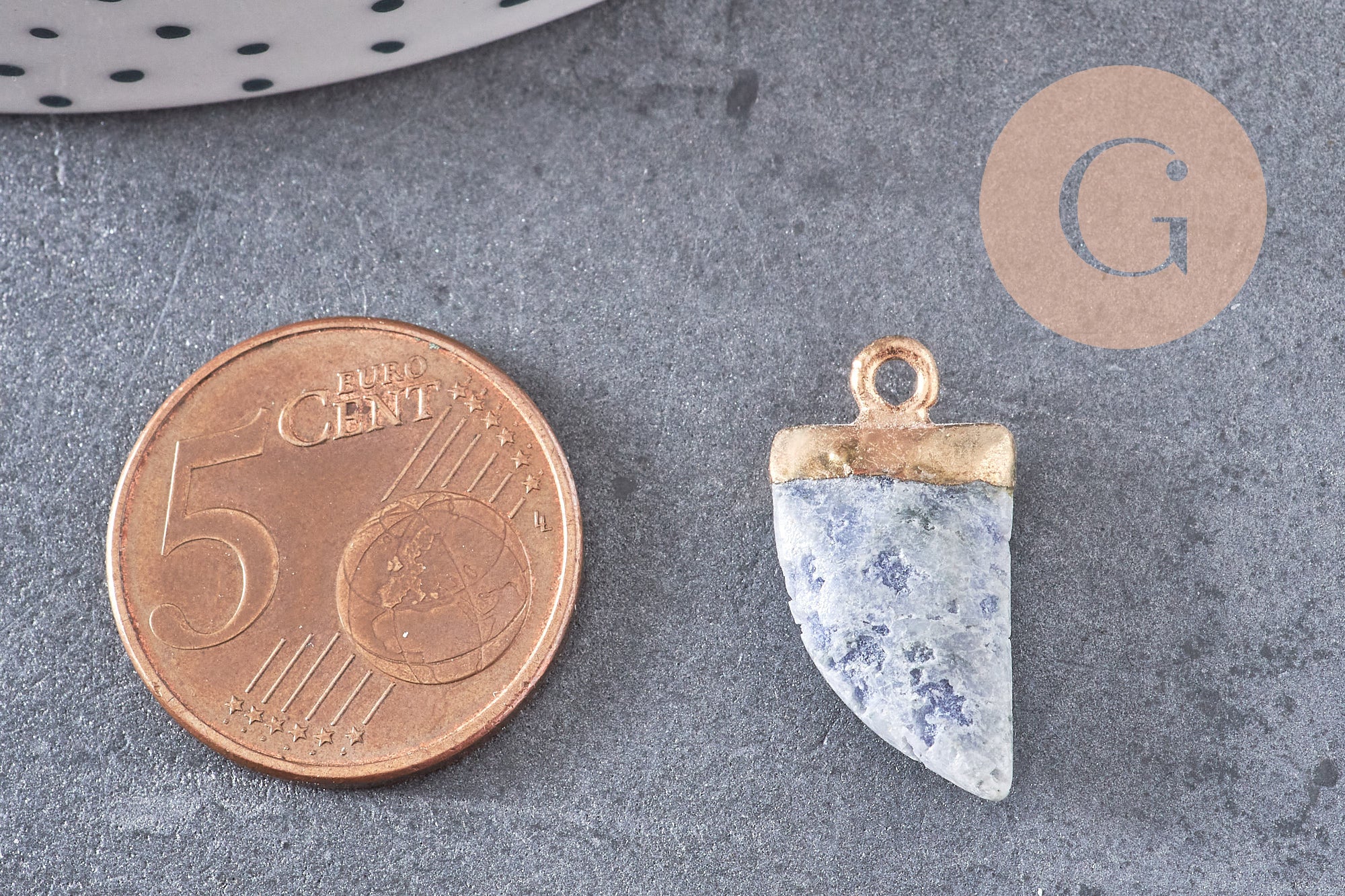Pendentif corne sodalite bleue,pendentif bijoux, pendentif pierre, sodalite naturelle,21mm, x1 (G2705)