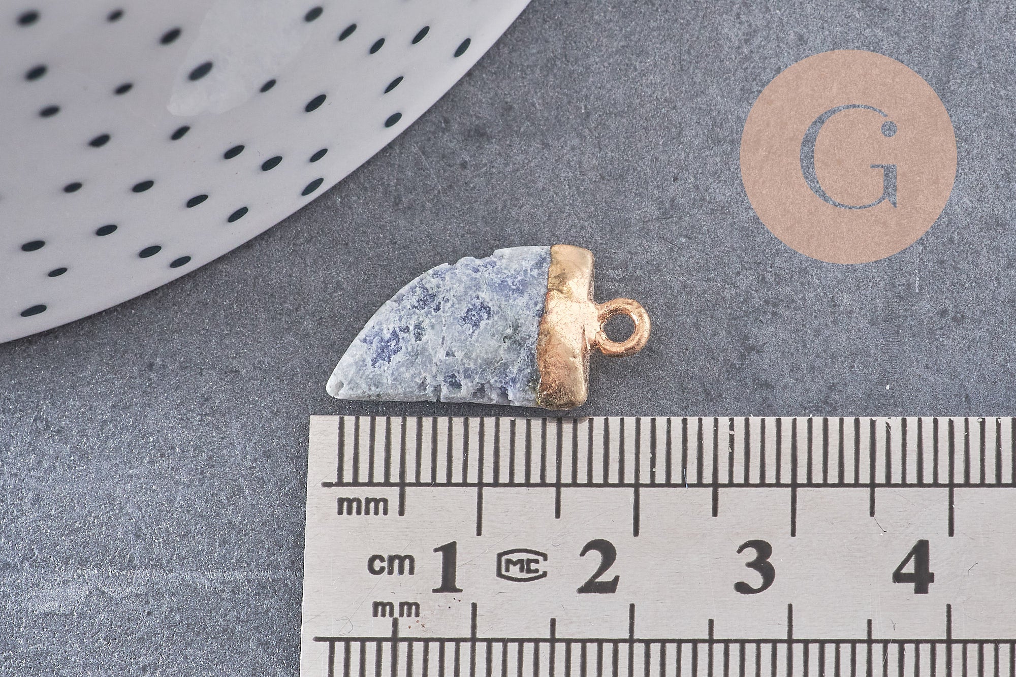 Pendentif corne sodalite bleue,pendentif bijoux, pendentif pierre, sodalite naturelle,21mm, x1 (G2705)
