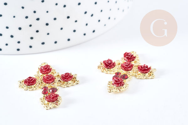 Pendentif croix roses rouge résine zamac doré 18k 37mm, x1 (G8558)